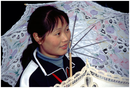 china18.jpg - Schirmverkäuferin