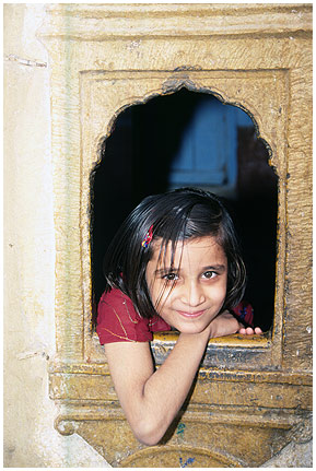 Jaisalmer_8_i.jpg - Mädchen in Jaisalmer