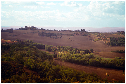 toska42.jpg - Landschaft bei Asciano