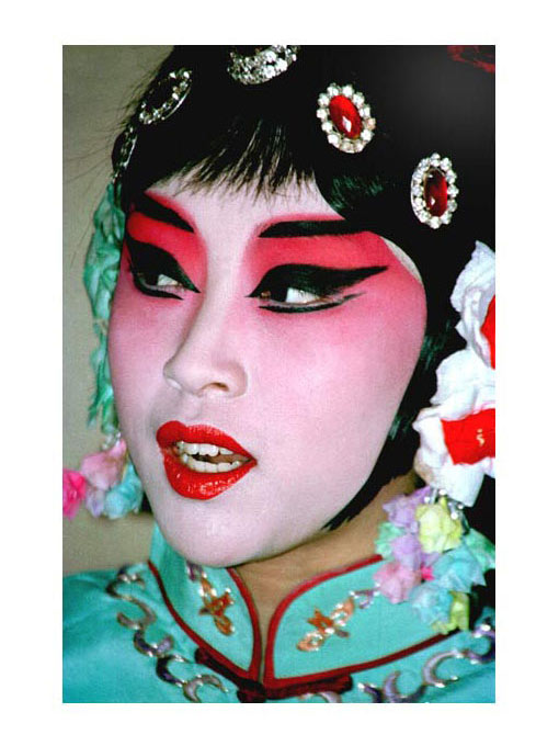 China_Peking-Oper1.jpg - Schauspielerin der Peking-Oper (China)